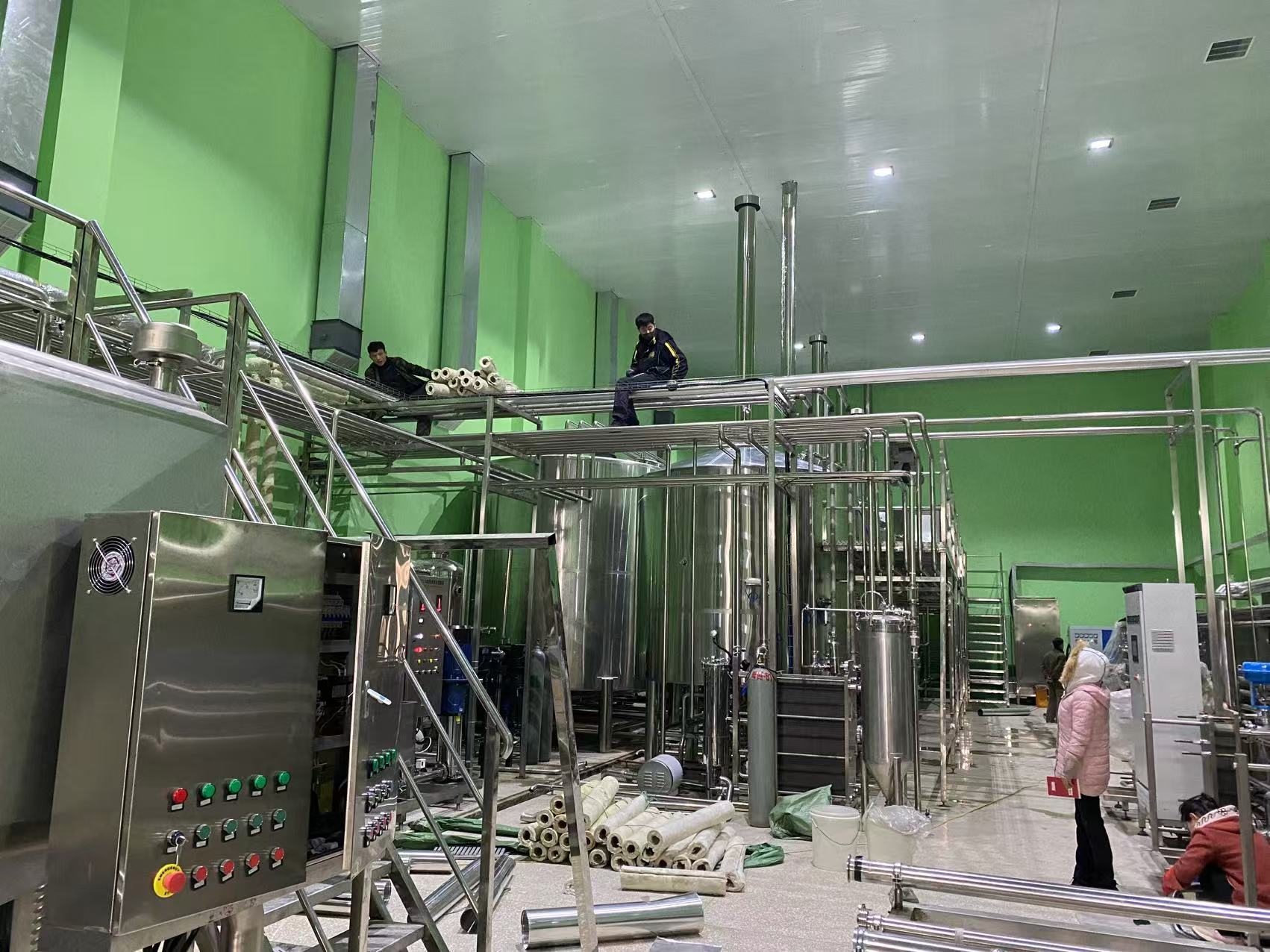 筠连精酿啤酒设备厂—精酿啤酒设备制造：传承工艺与创新科技的交融